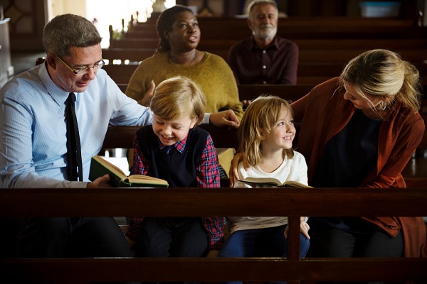Dia das Crianças e a importância de leva-las à igreja
