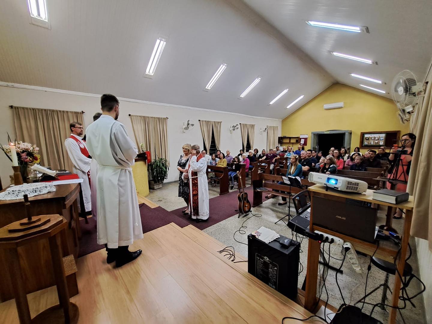 ﻿Rev. Valdo Weber recebe título de Pastor Emérito