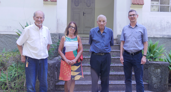 Família Mostardeiro visita Instituto Histórico da IELB