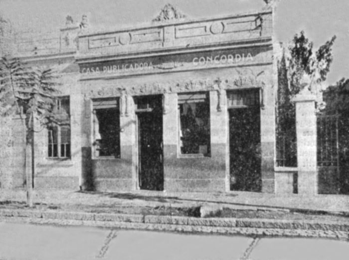 Primeiro prédio (1923)